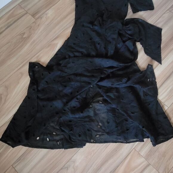 Handmade One Shoulder Puff Sleeve Floral Eyelet Wrap Midi Dress in Black - Picture 3 of 10